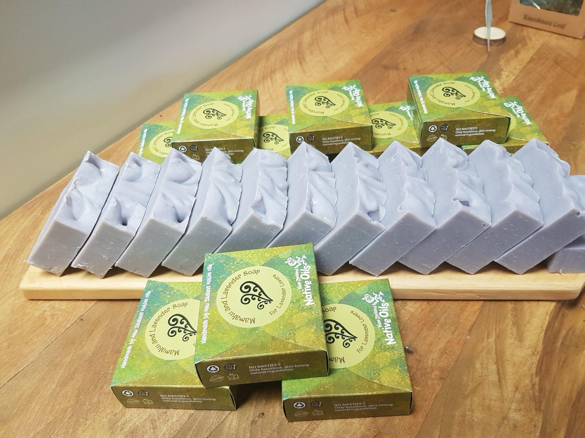 Mamaku and Lavender Organic Soap with Wooden Soap Tray-NZ Native Oils Ltd